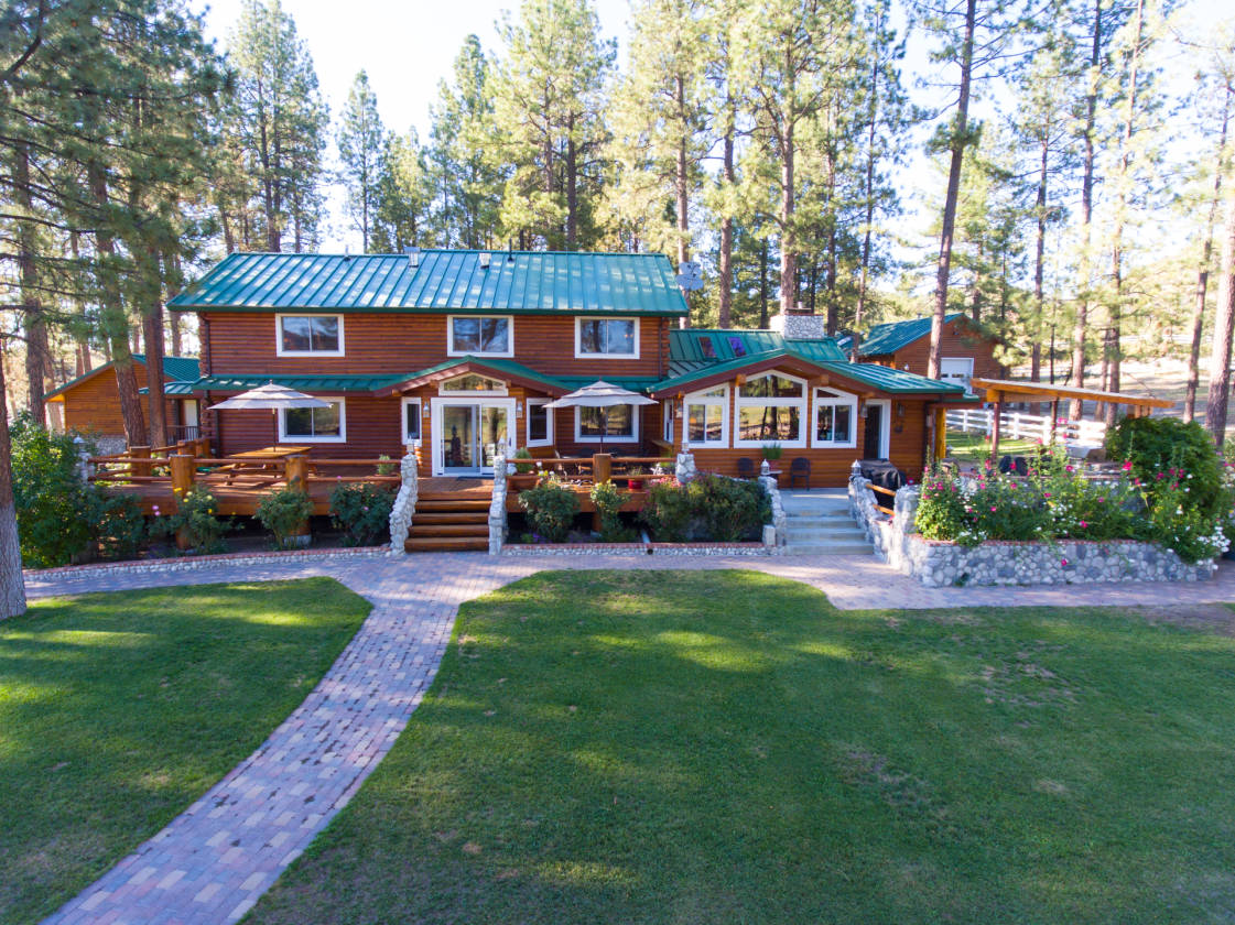 Beautiful Secluded Equestrian Ranch Located in Southern Calofornia