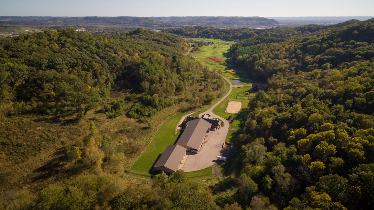 World Class Equestrian Property Onalaska, La Crosse County, Wisconsin