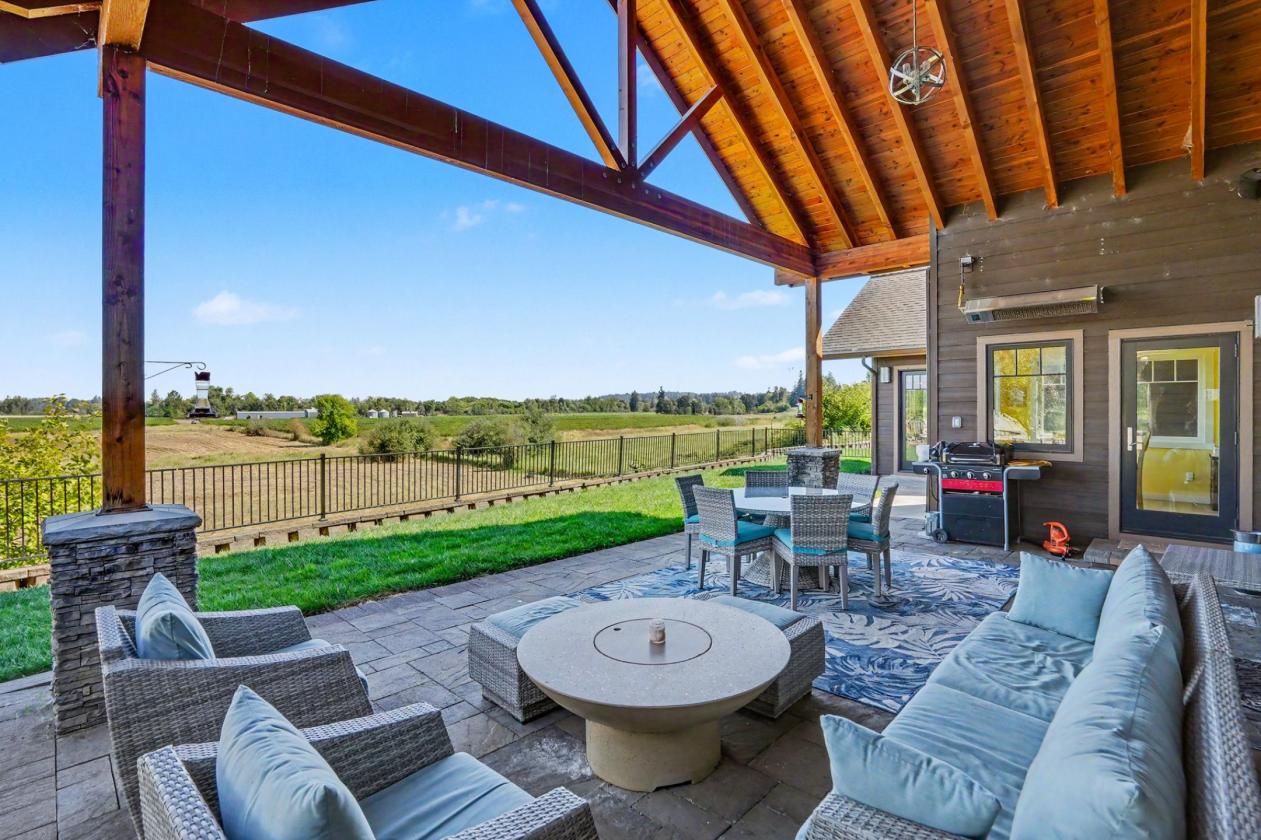 Sensational Equestrian Estate! - photo 18
