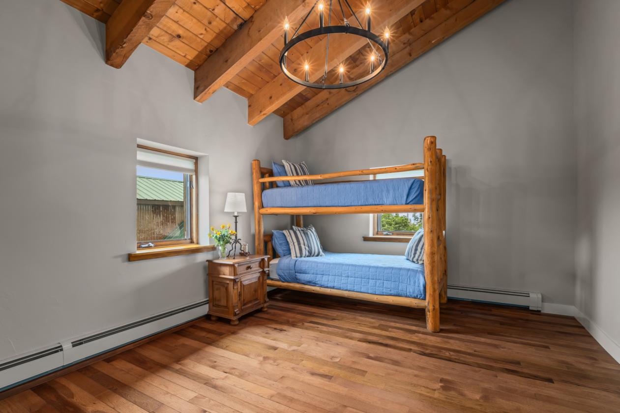 Mountain Rustic Charm Ranch - photo 29