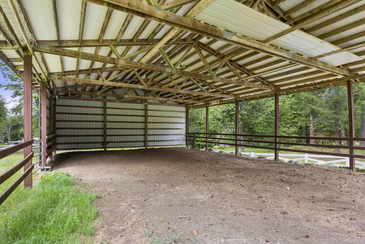 6.75 Acres of NW pastureland and endless trails - photo 9