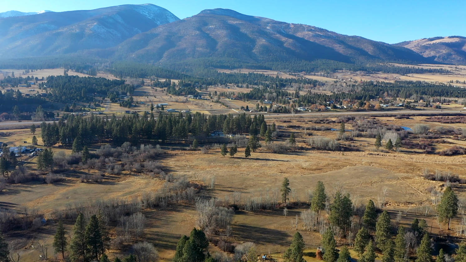 Executive Horse Property in The Beautiful Bitterroot Valley Florence