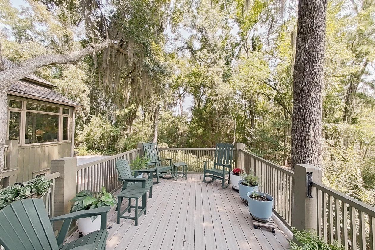Striking Home In Brays Island Community - photo 21