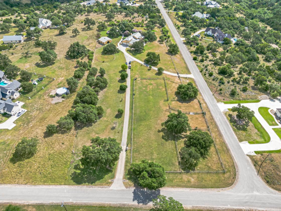 Comal County Equestrian Home - photo 29