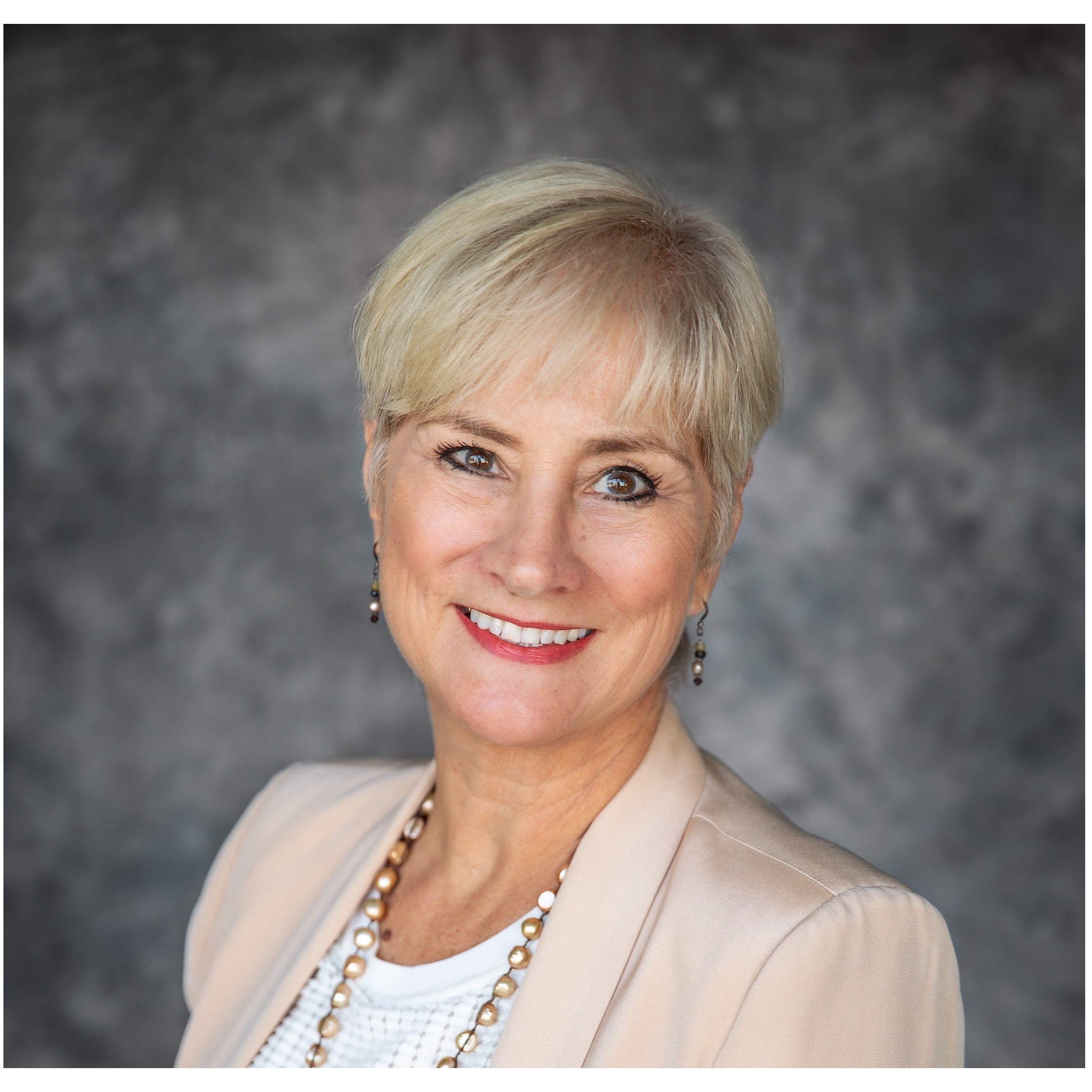 Agent profile picture