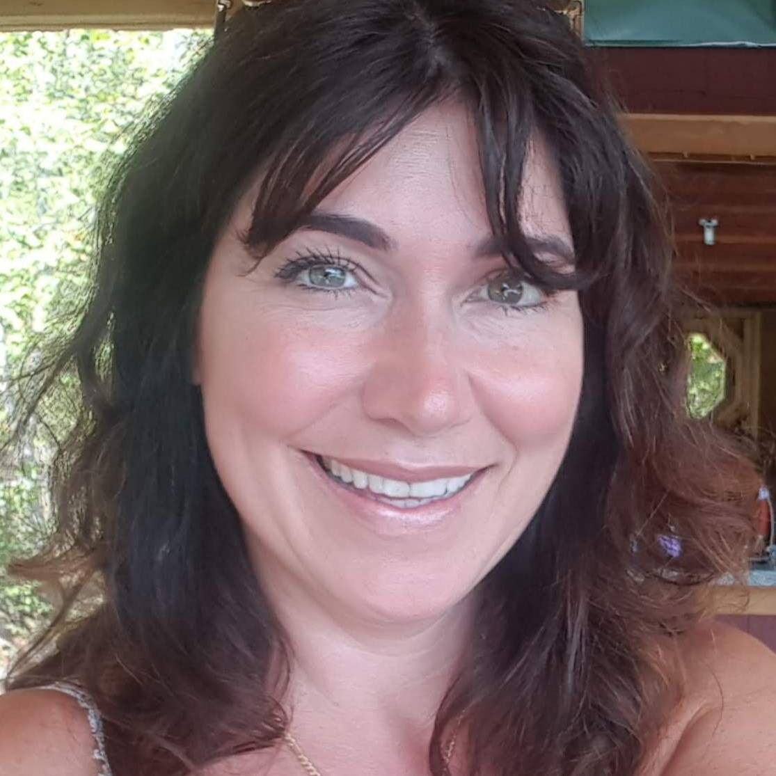 Agent profile picture