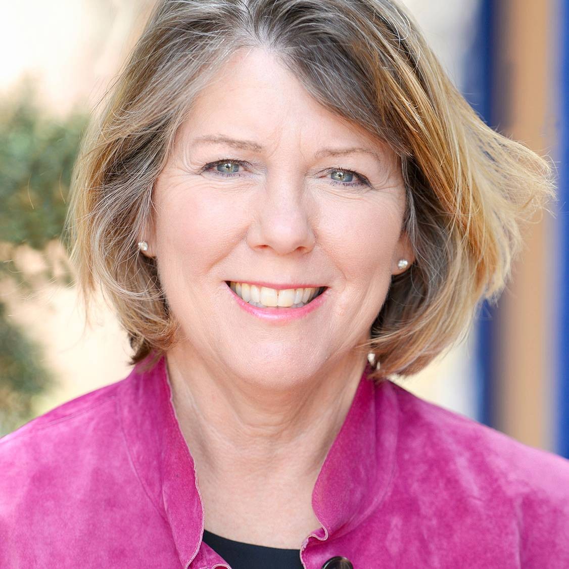 Agent profile picture