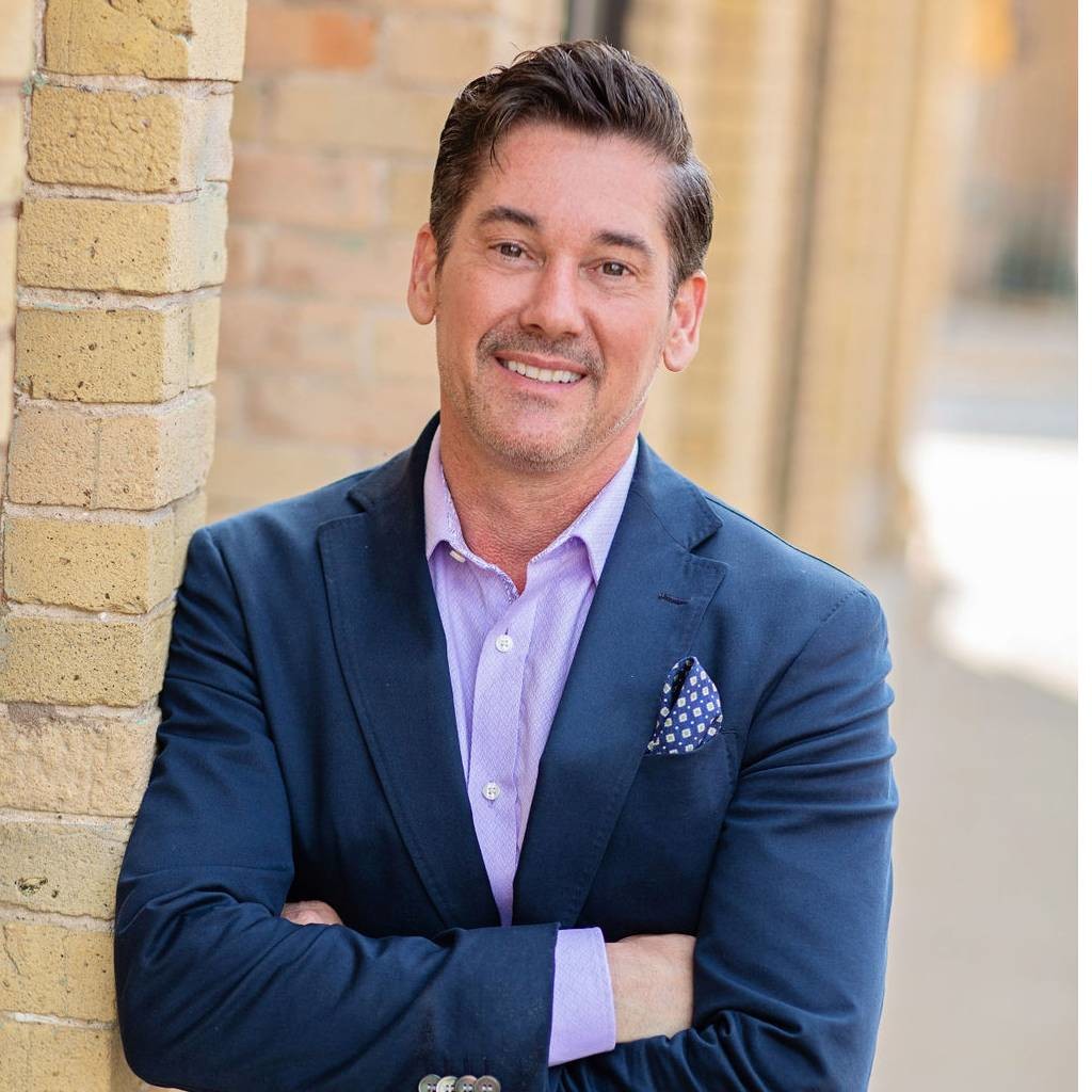 Agent profile picture