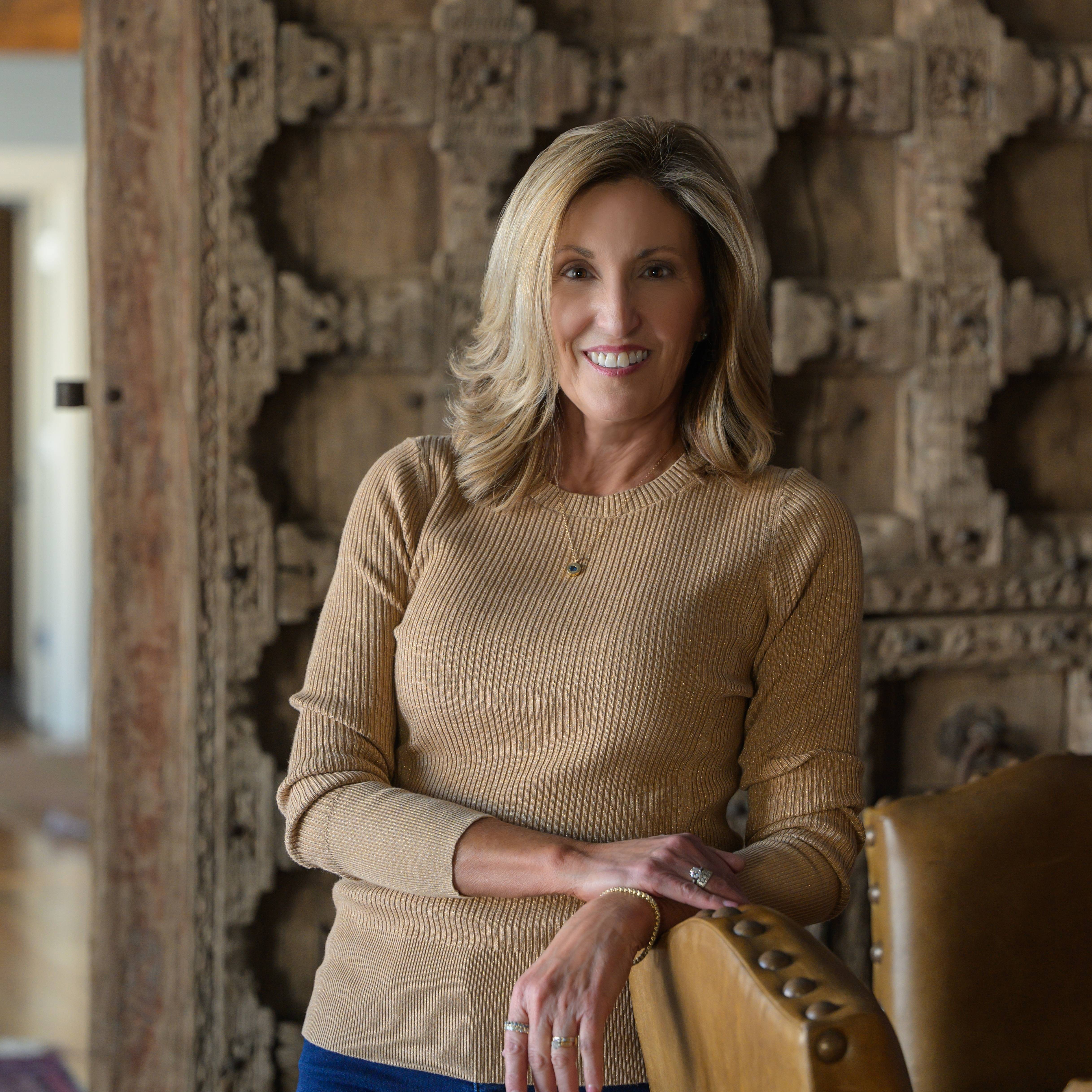 Agent profile picture