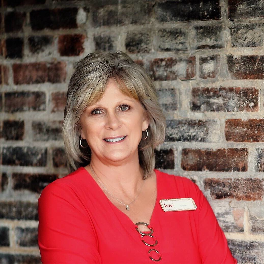 Agent profile picture