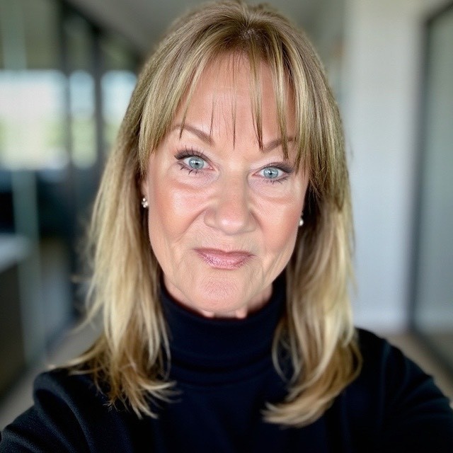 Agent profile picture