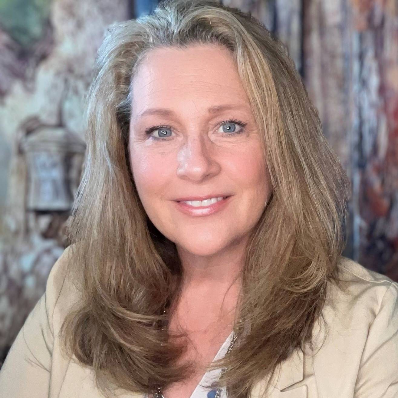 Agent profile picture.