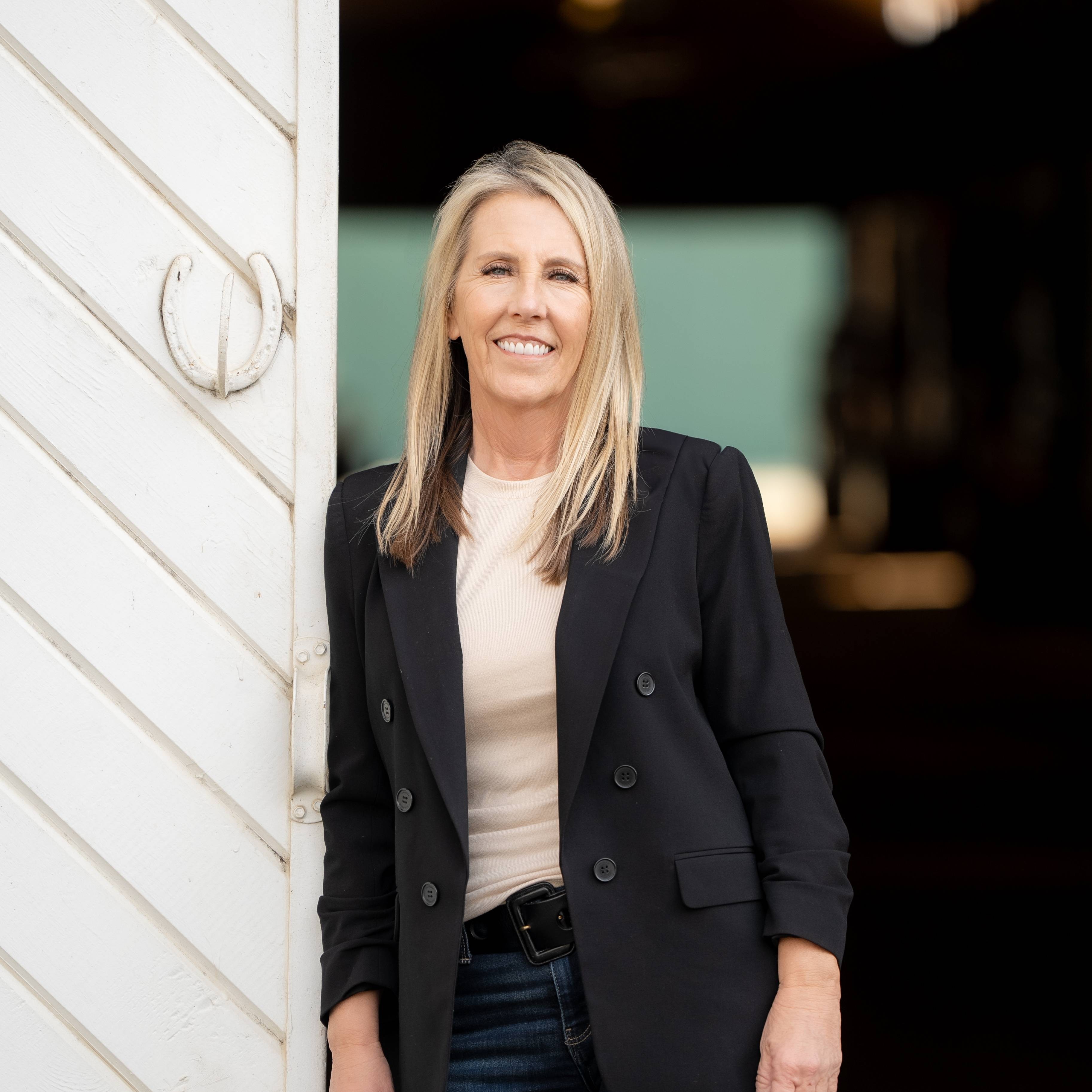 Agent profile picture