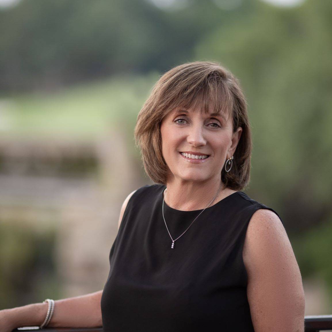 Agent profile picture