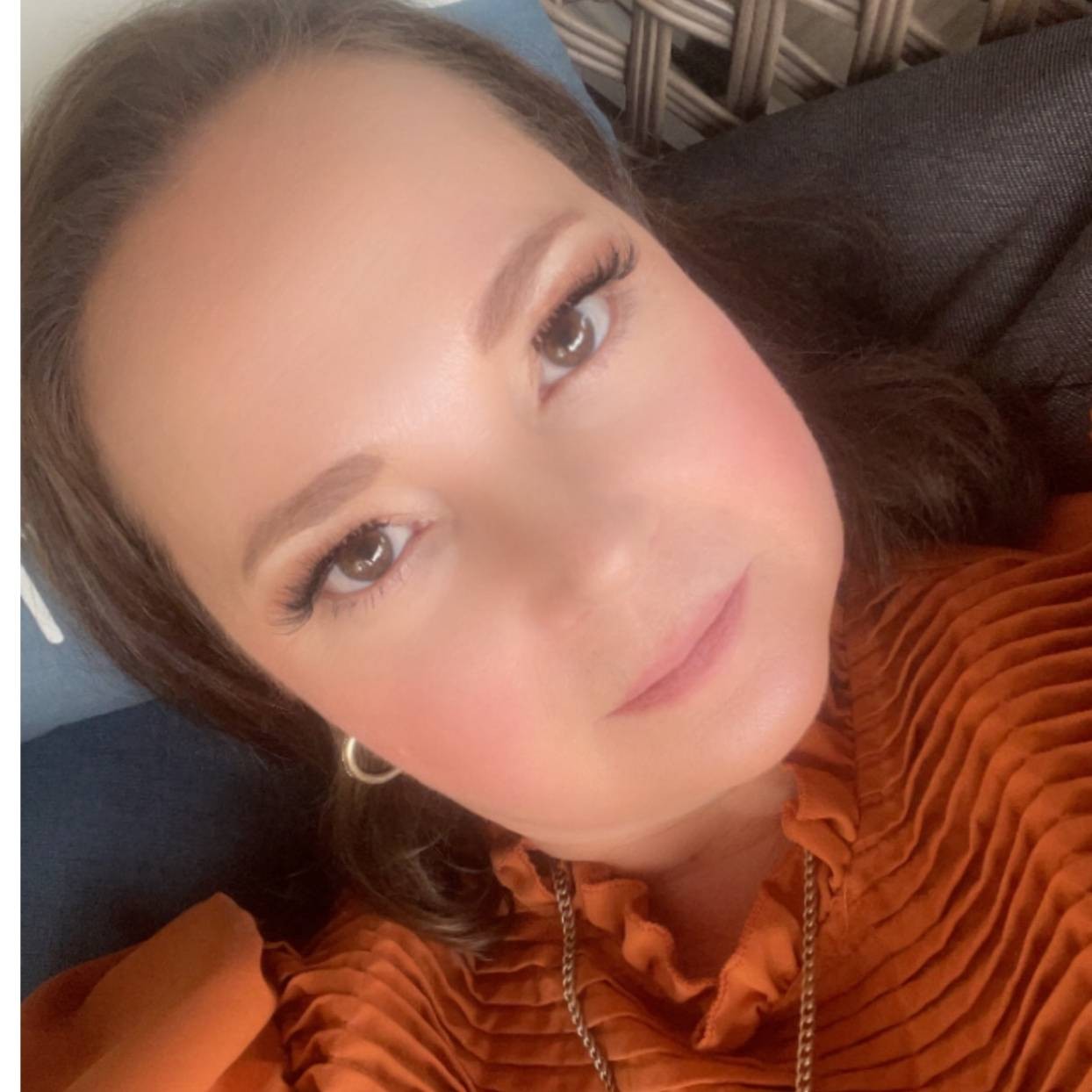 Agent profile picture