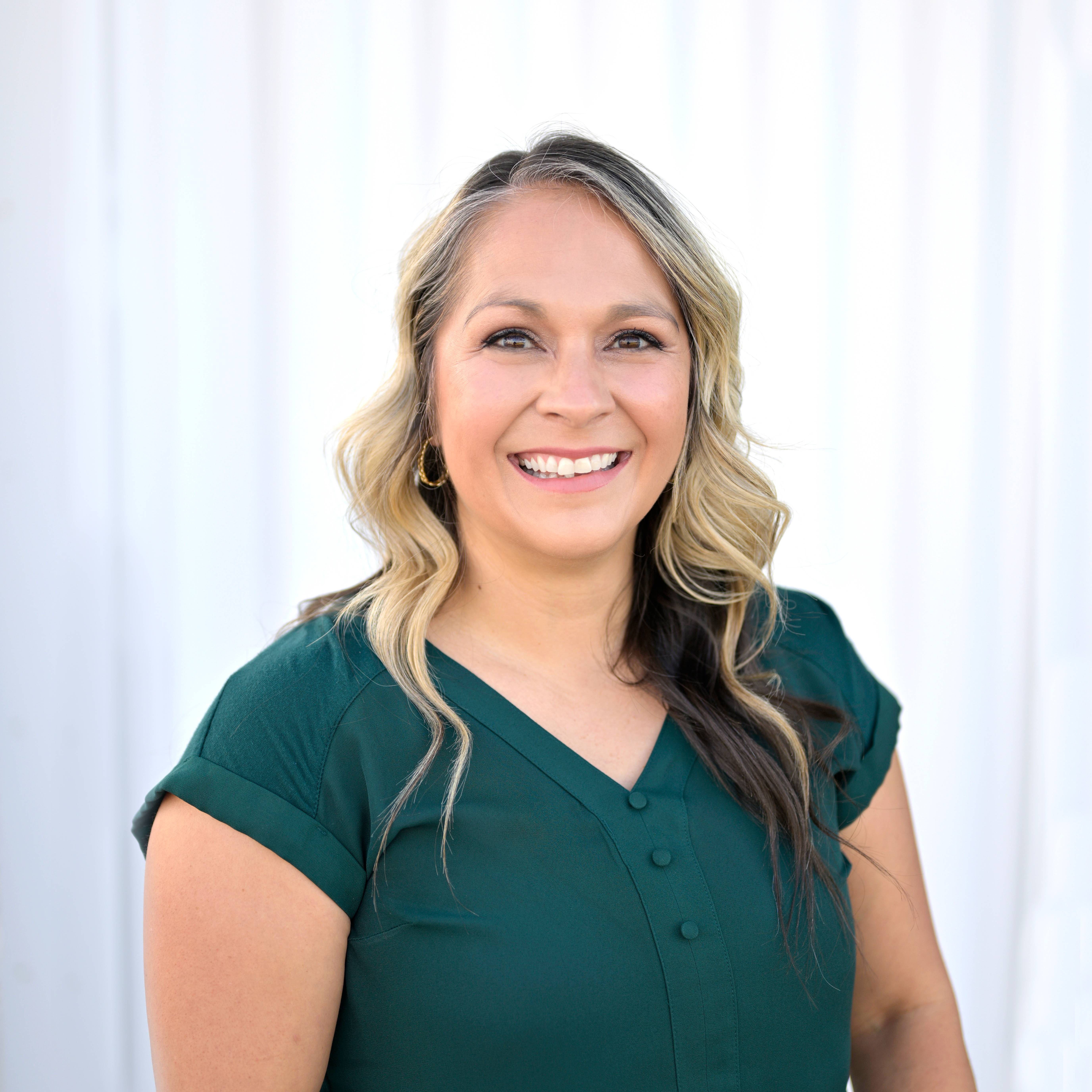 Agent profile picture.