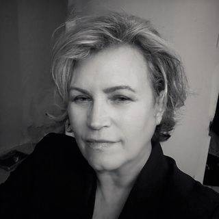 Agent profile picture