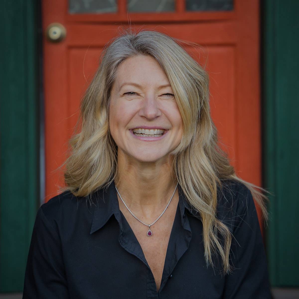 Agent profile picture