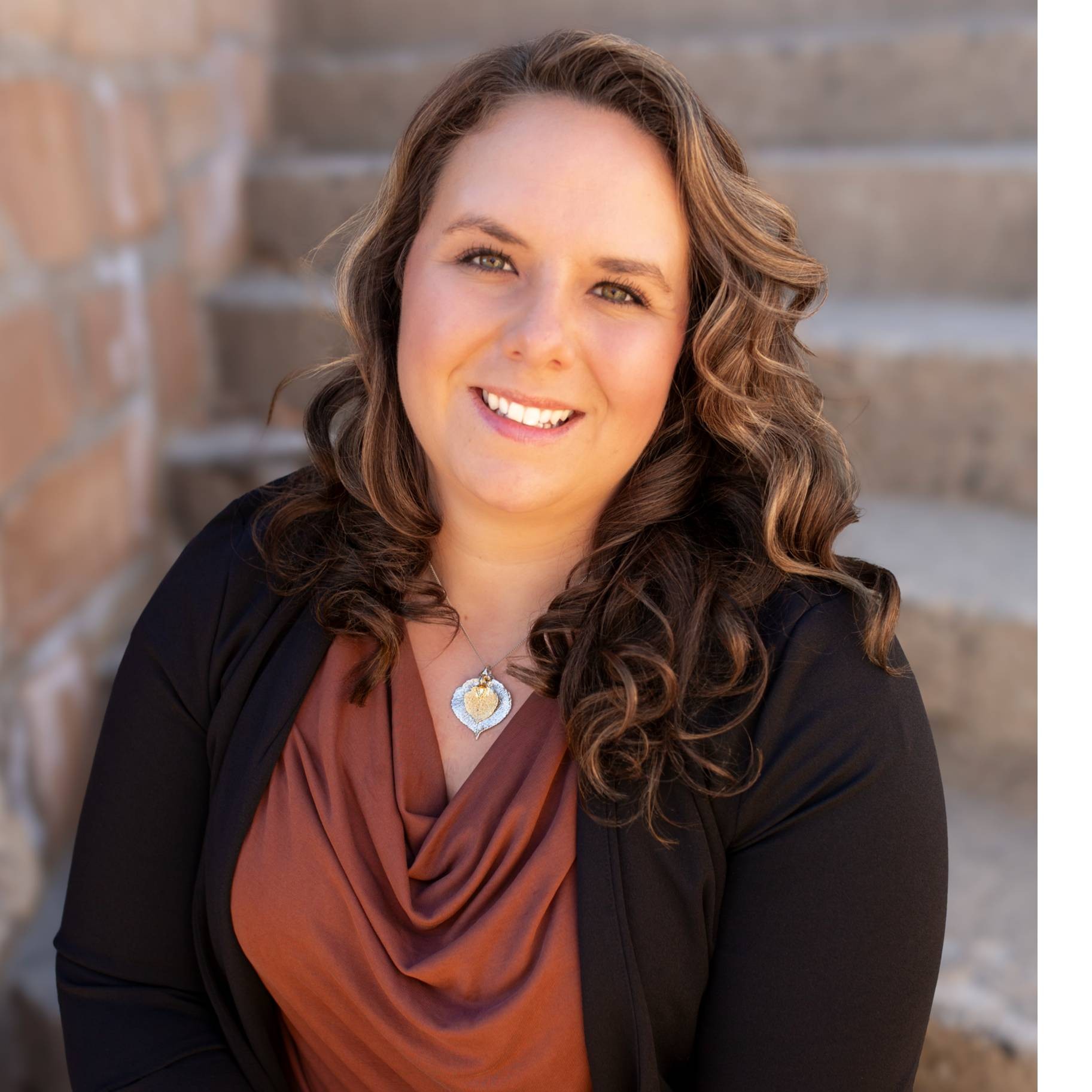 Agent profile picture.