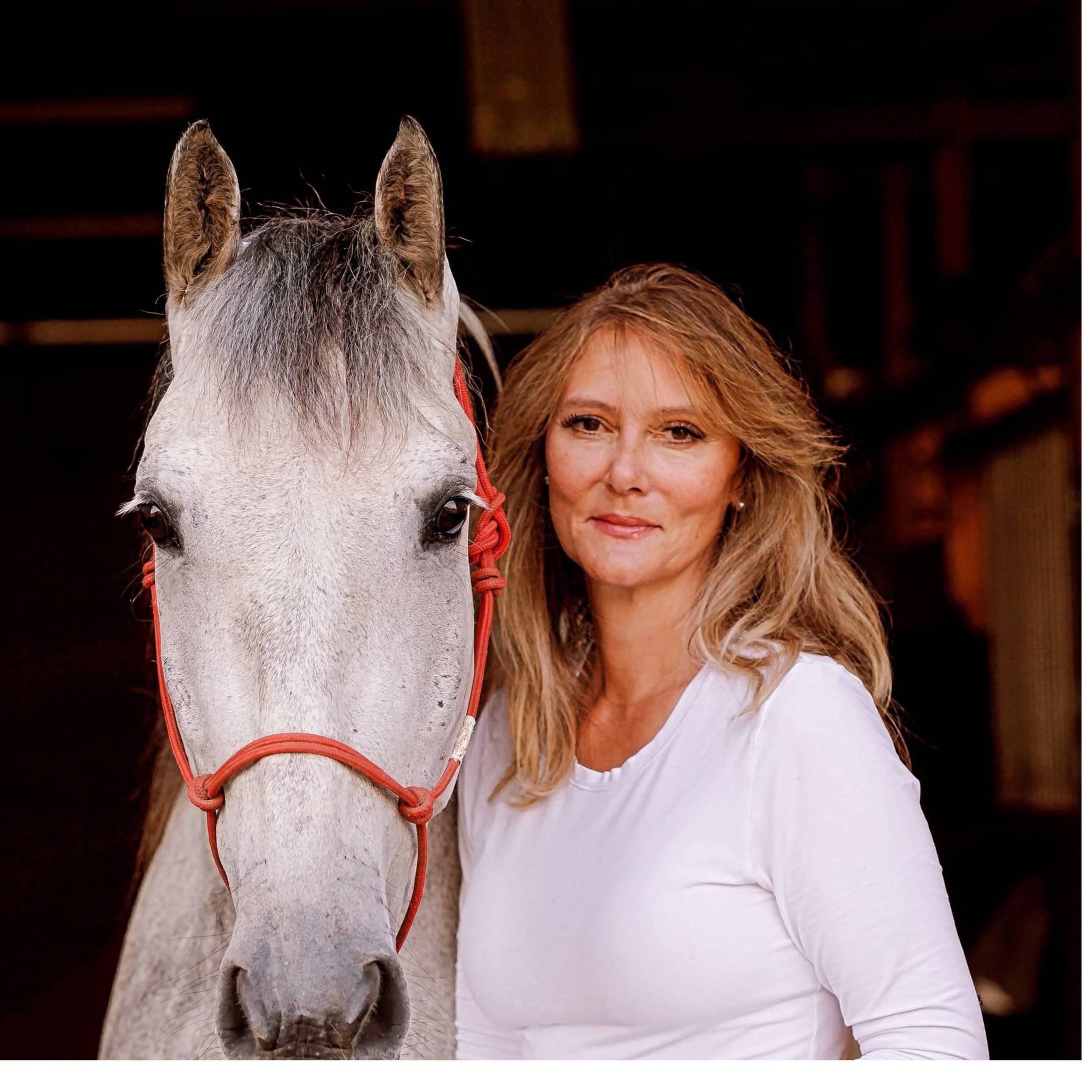 Agent profile picture.