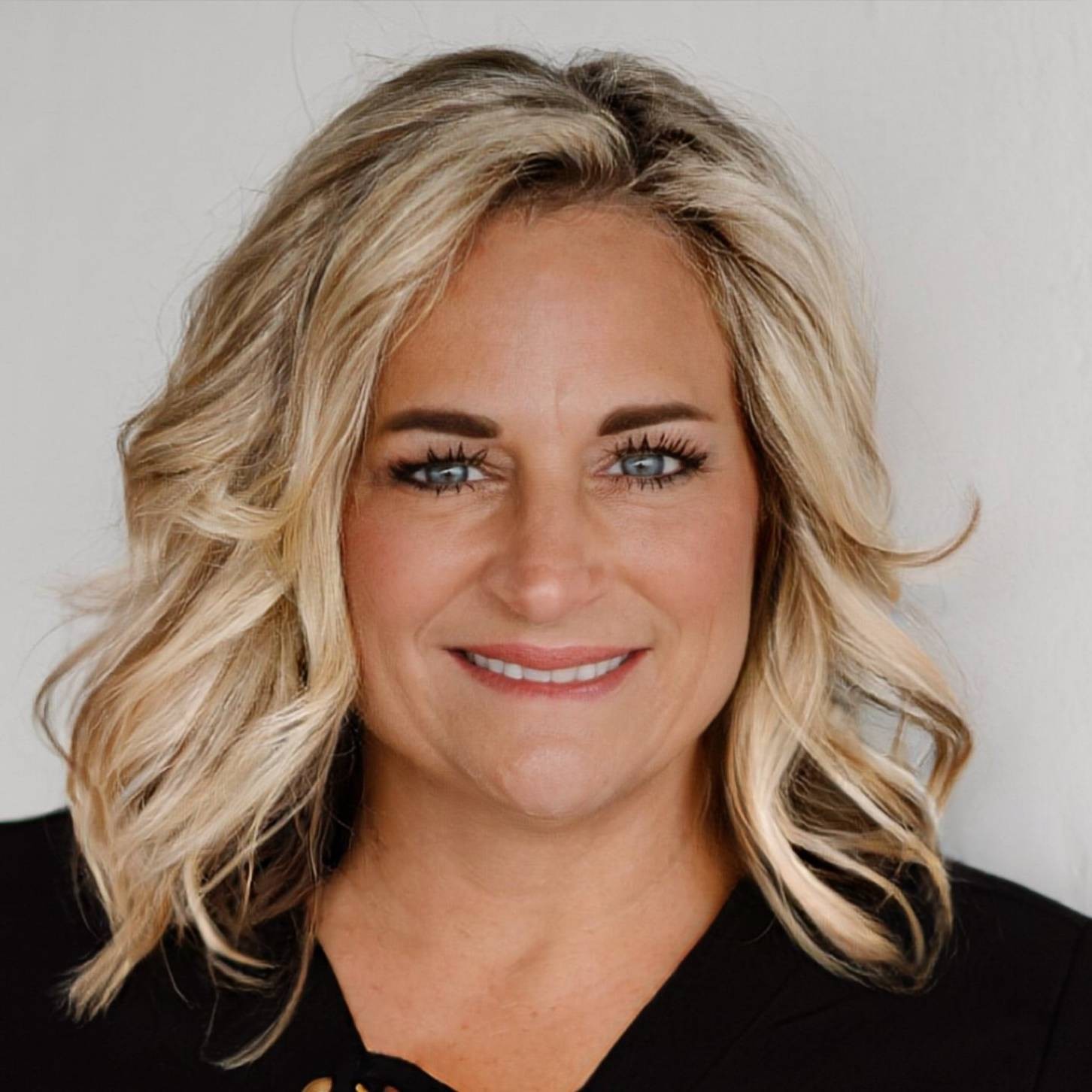 Agent profile picture.