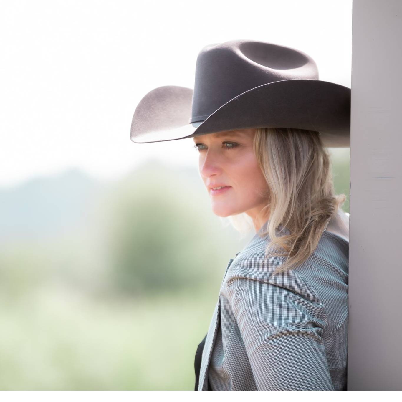 Agent profile picture