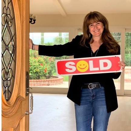 Agent profile picture