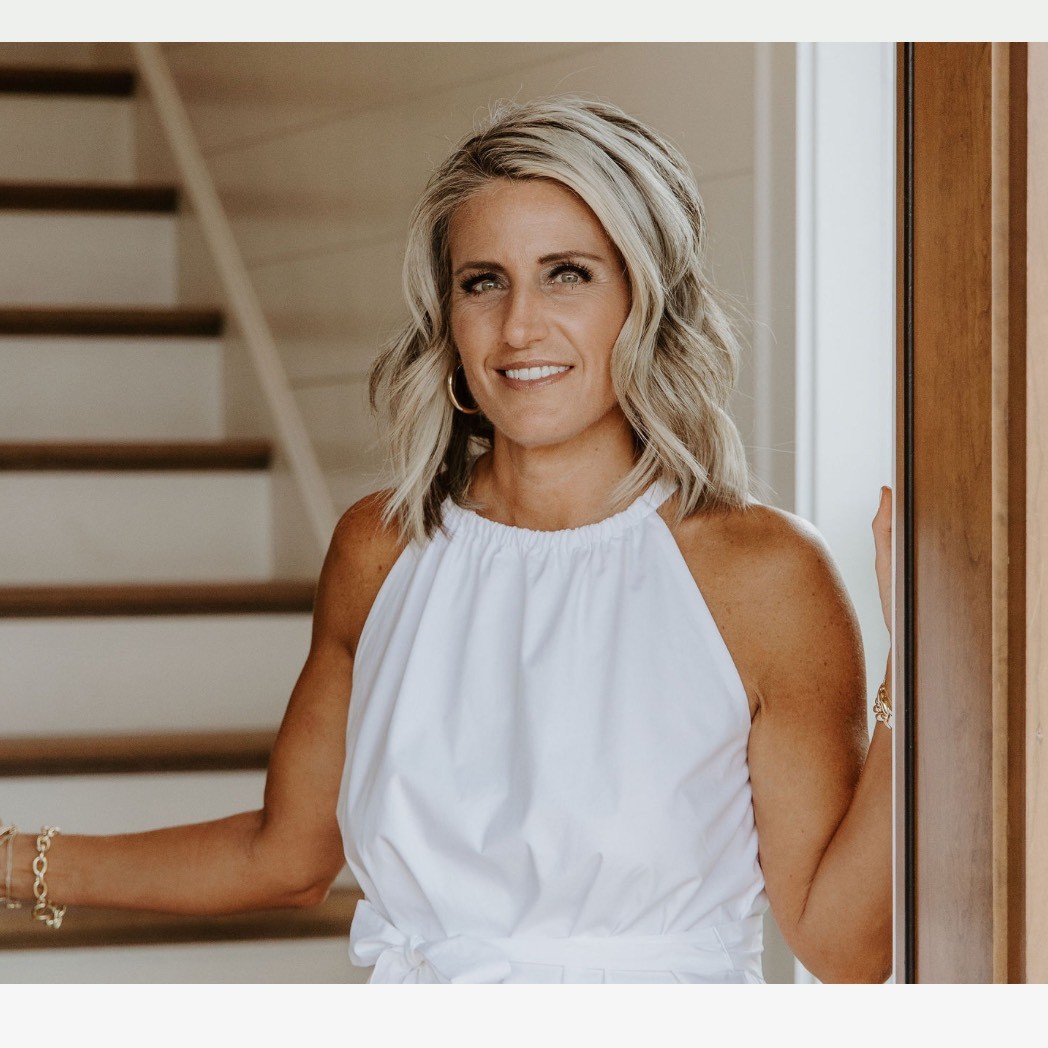 Agent profile picture.