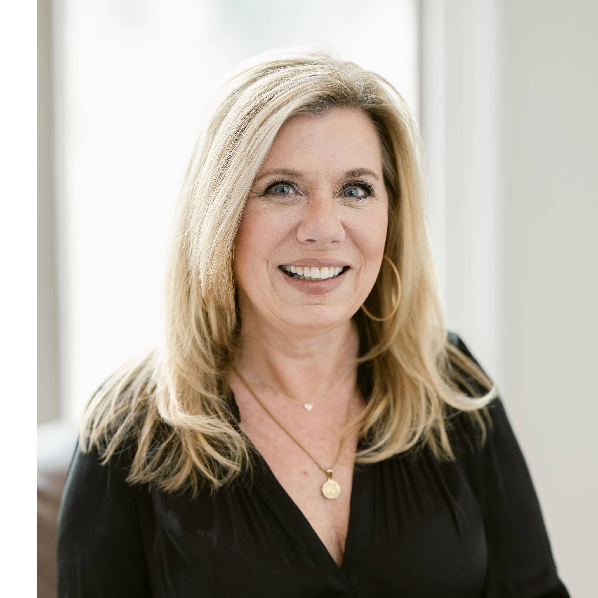 Agent profile picture.