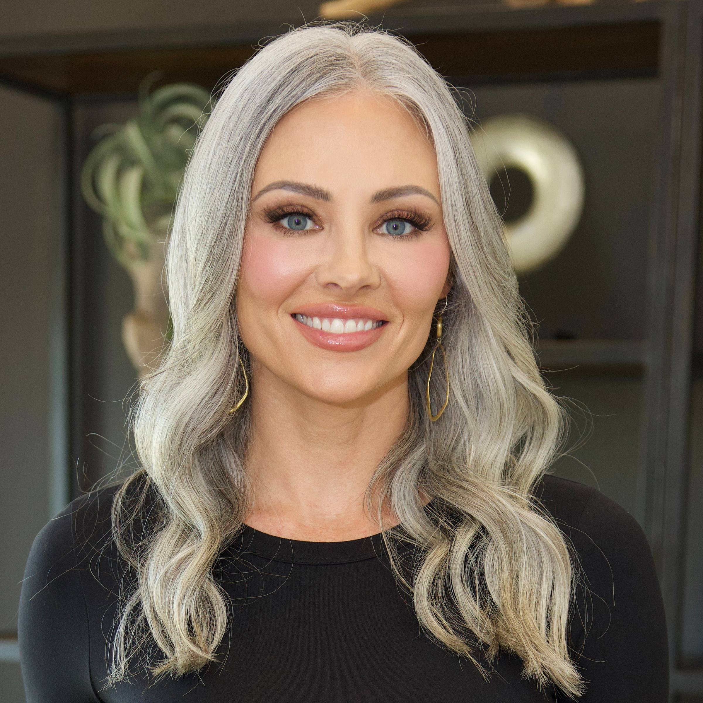 Agent profile picture.