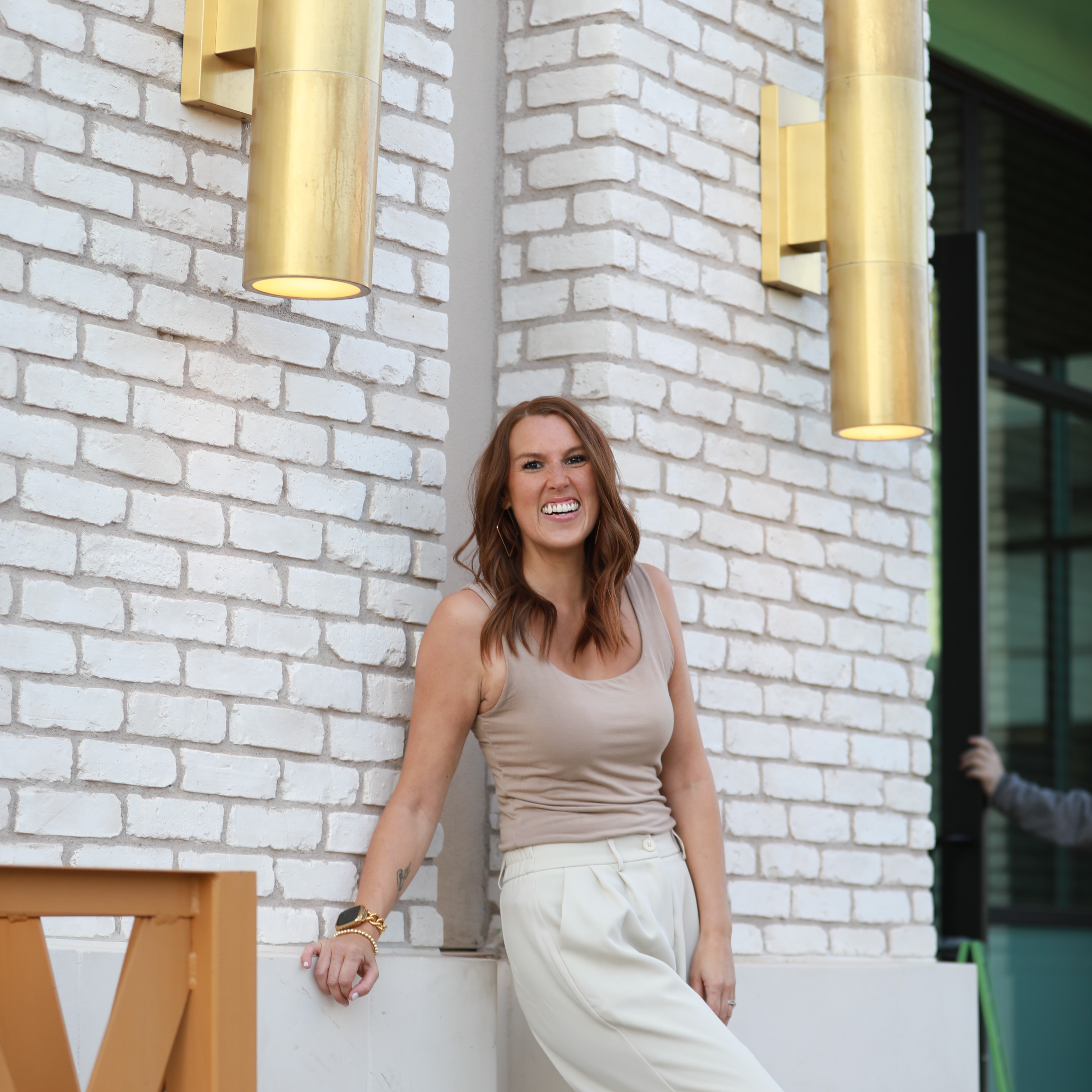 Agent profile picture.