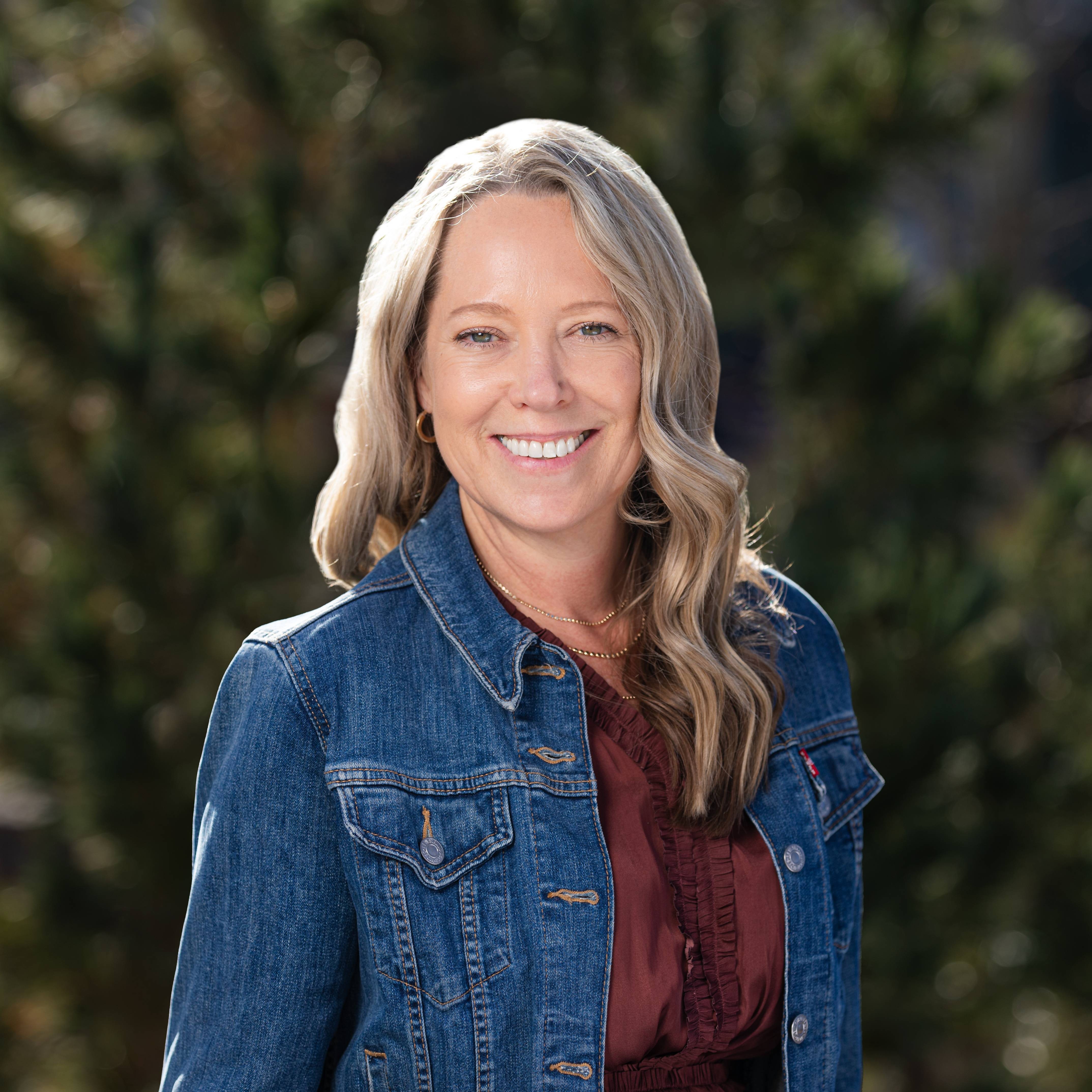 Agent profile picture.