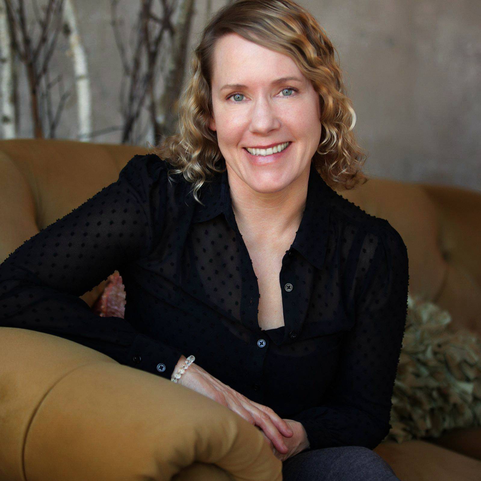 Agent profile picture.