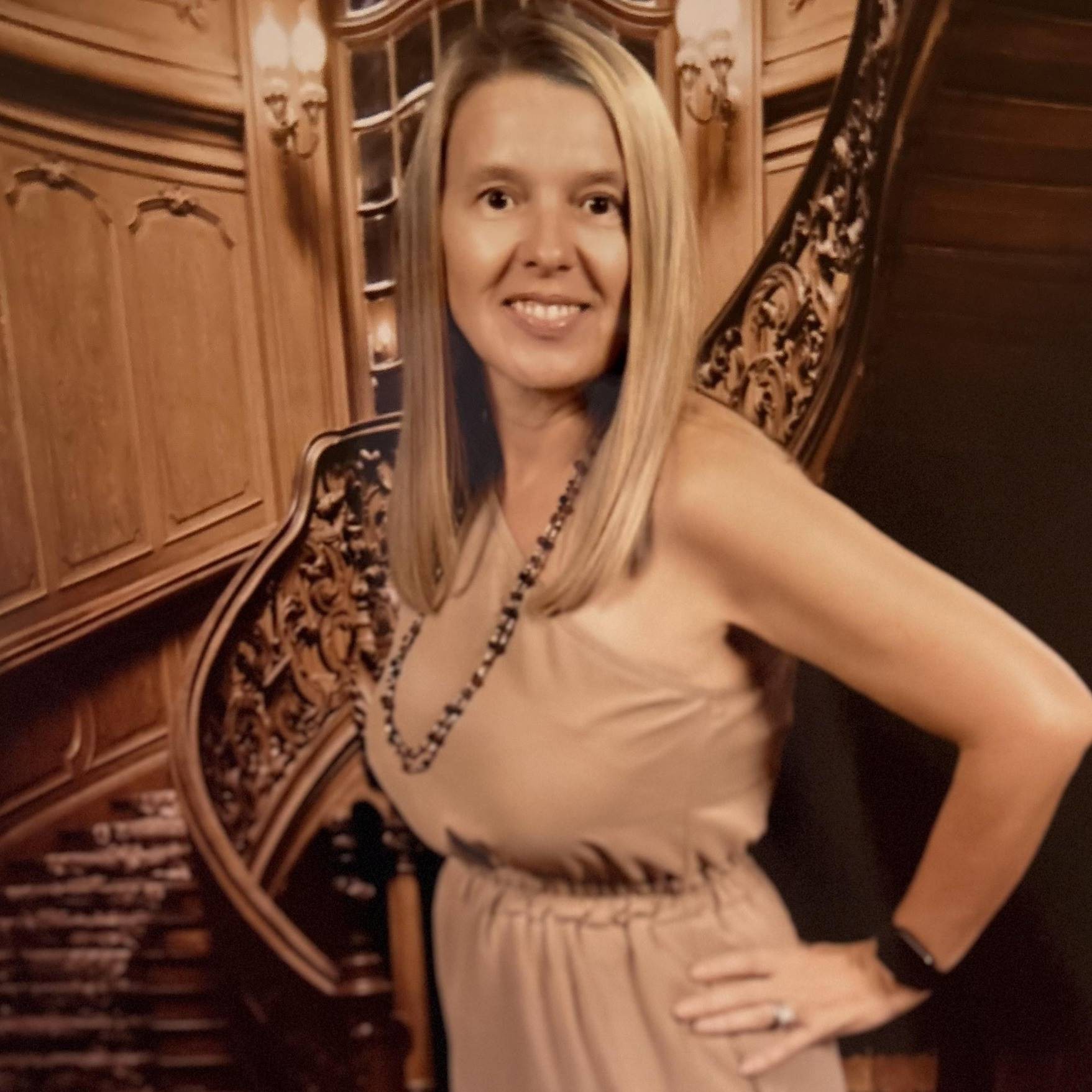 Agent profile picture