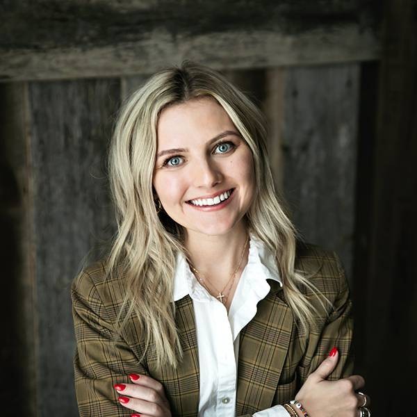 Agent profile picture.