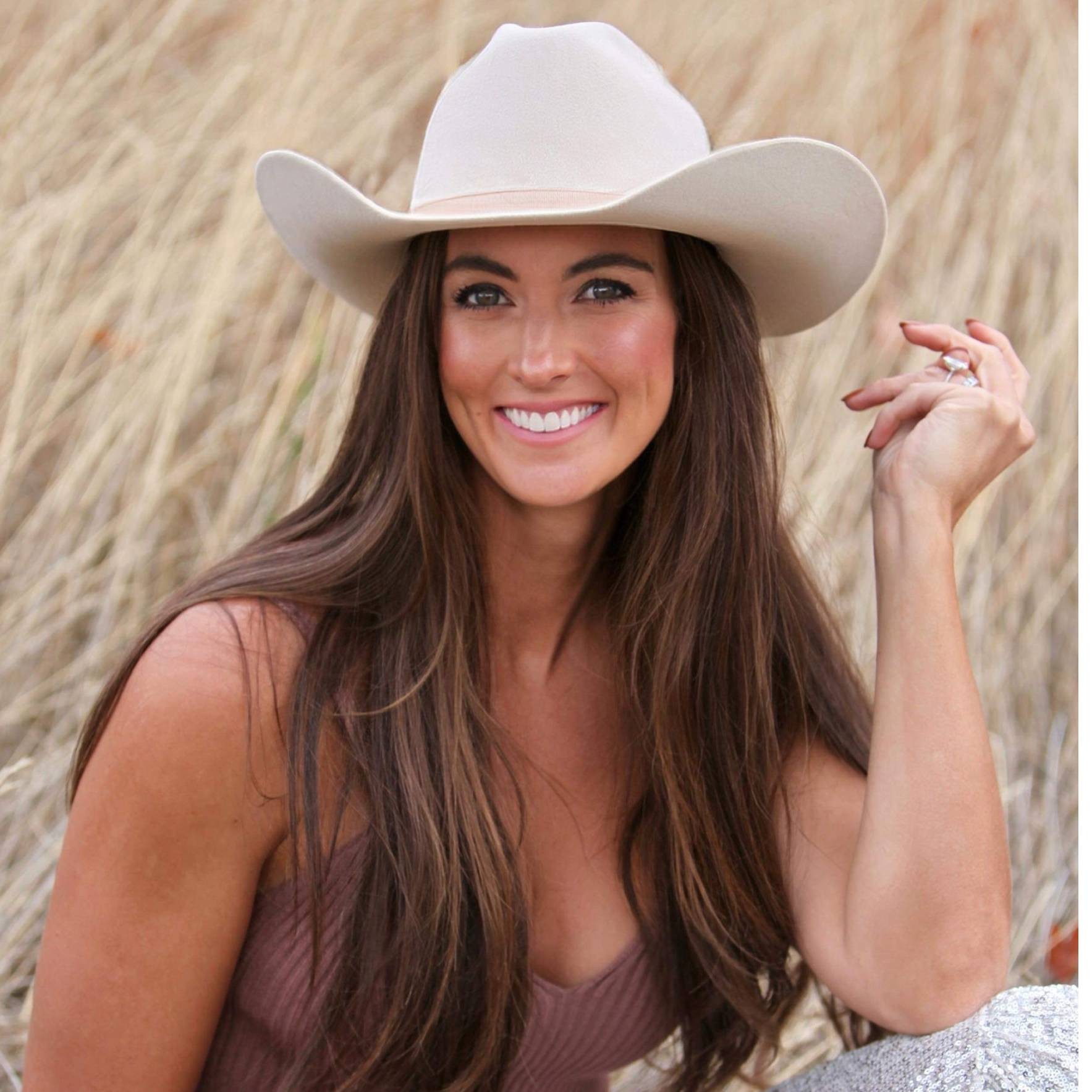 Agent profile picture