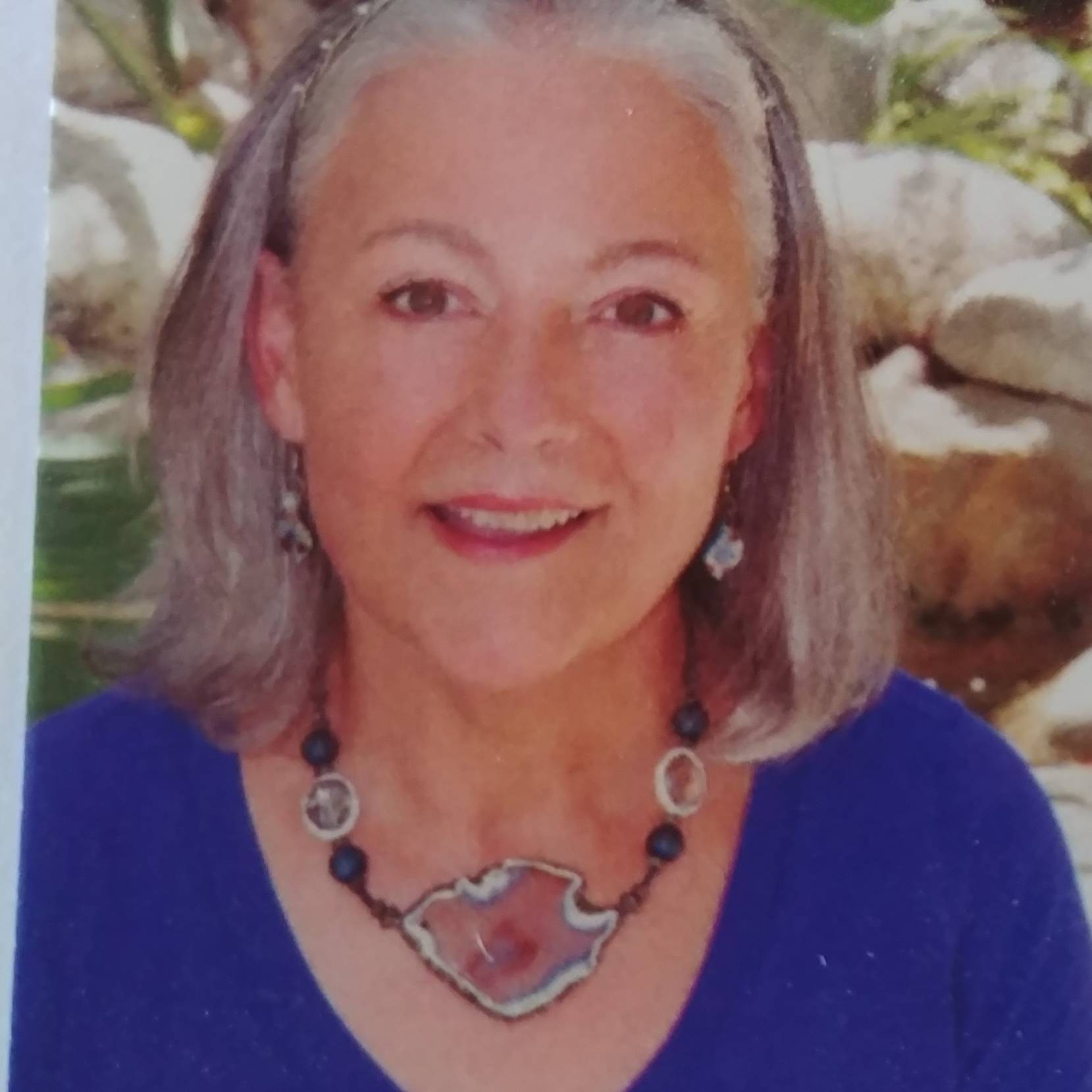 Agent profile picture.