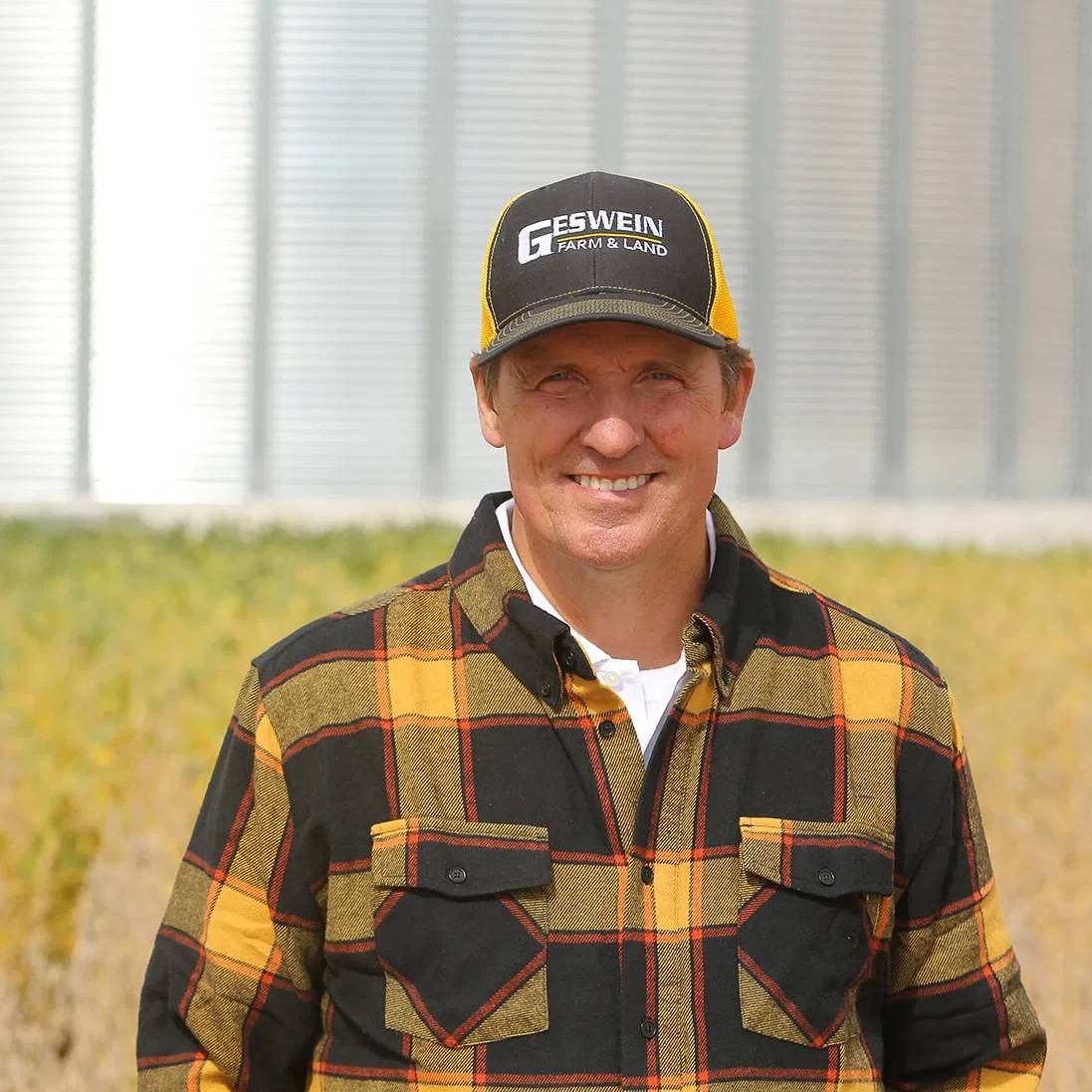 Agent profile picture.