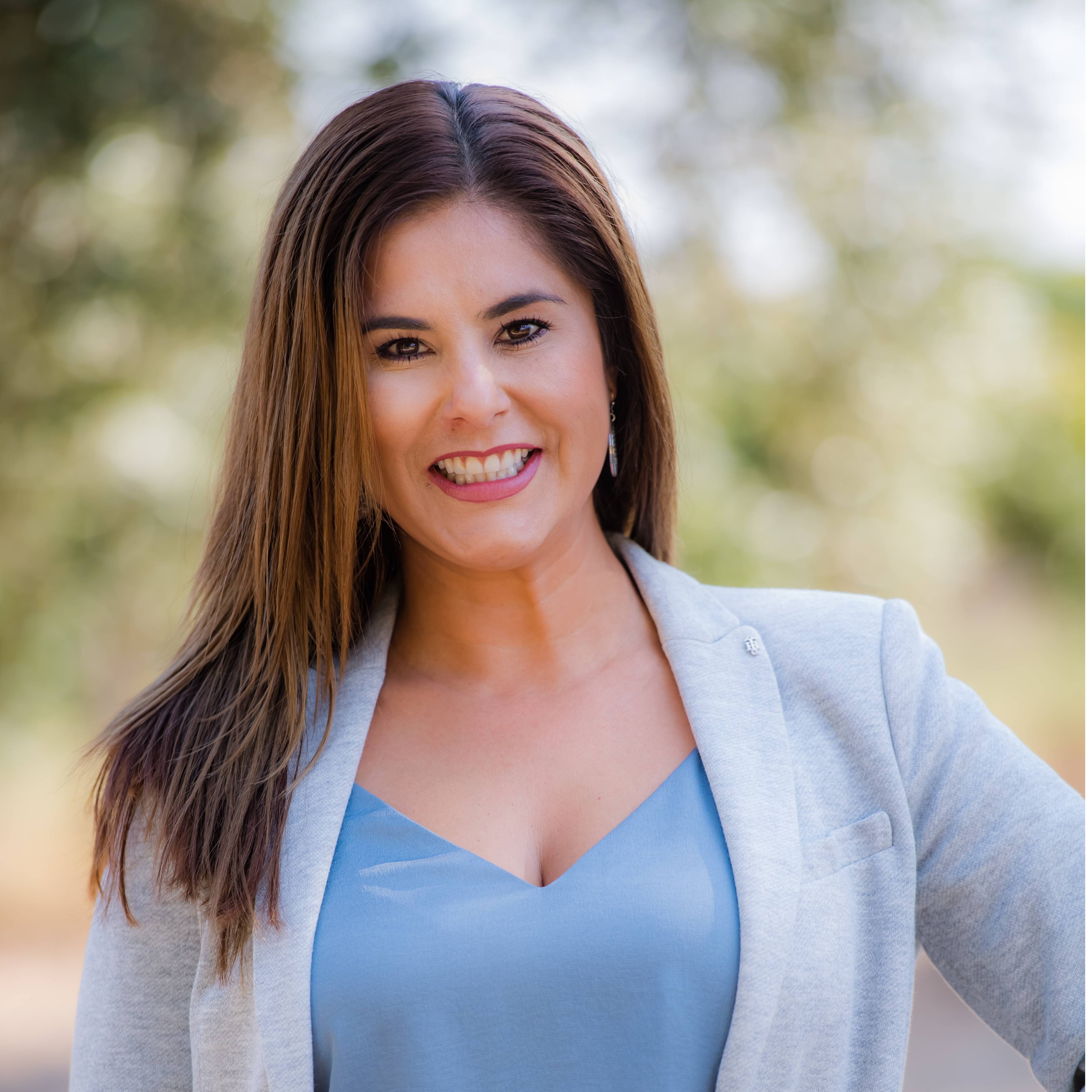 Agent profile picture.