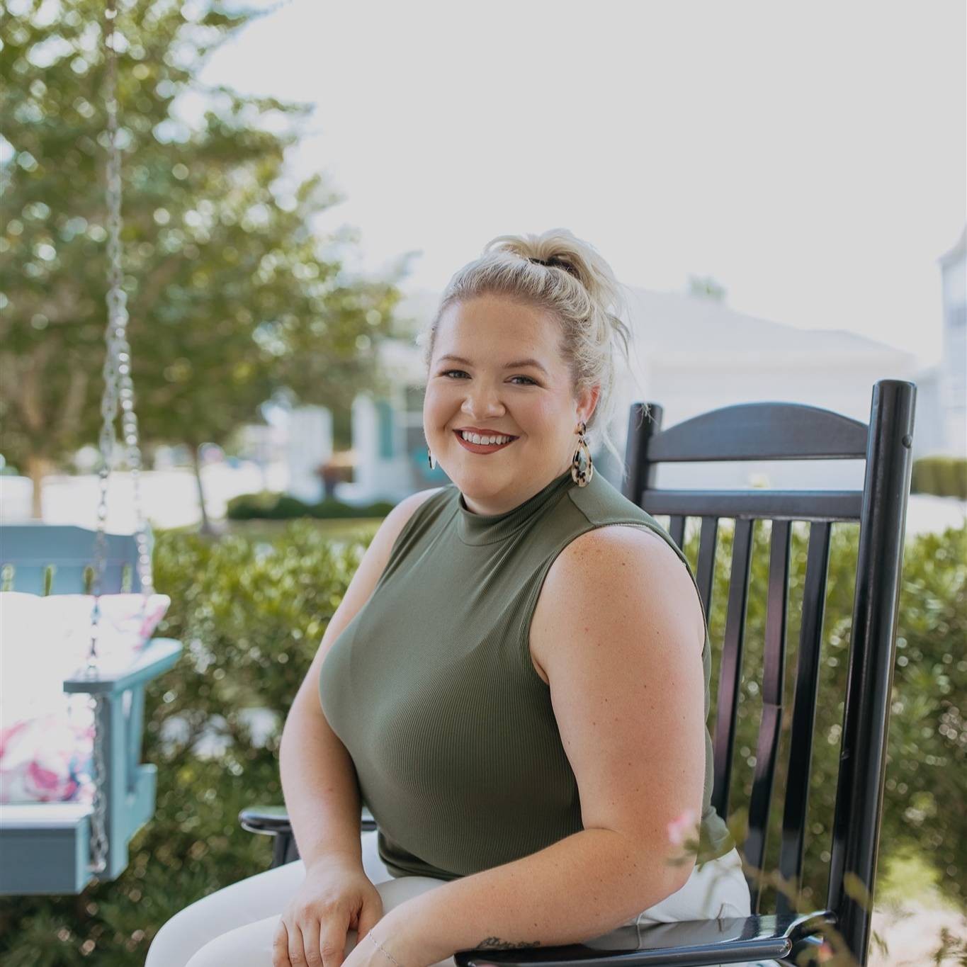 Agent profile picture.