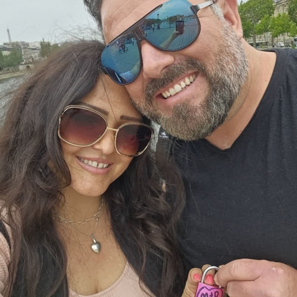 Agent profile picture.