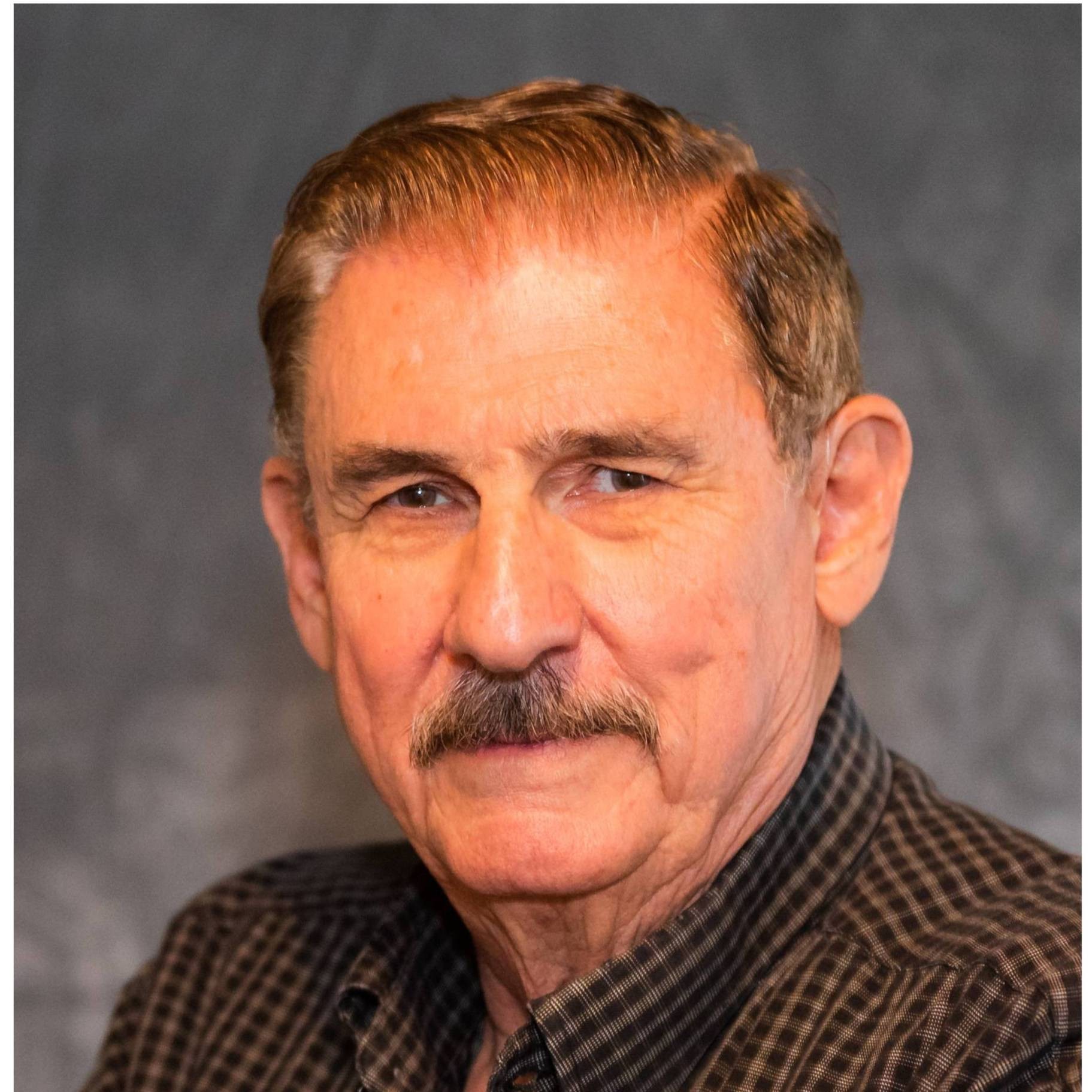 Agent profile picture.