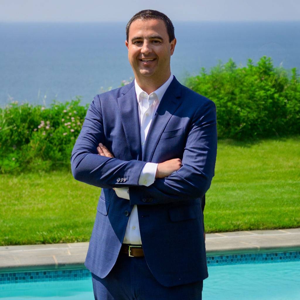 Agent profile picture.