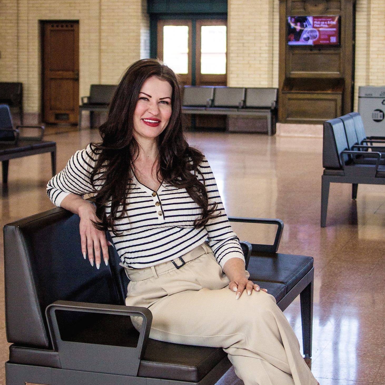 Agent profile picture.