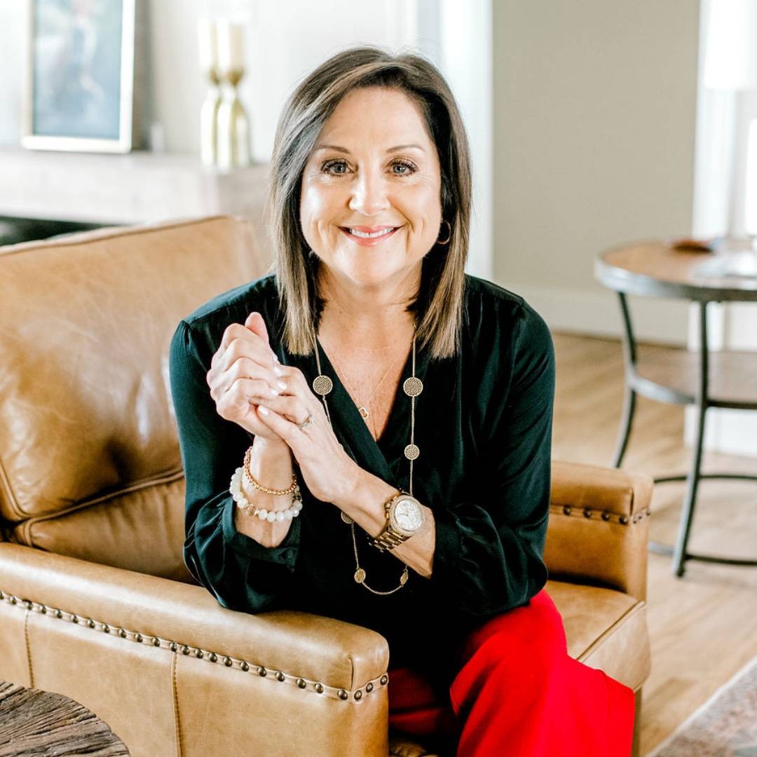 Agent profile picture.