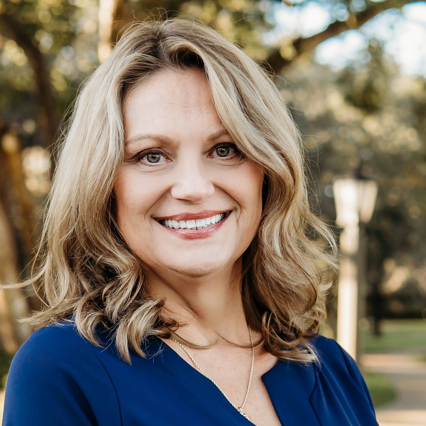 Agent profile picture.