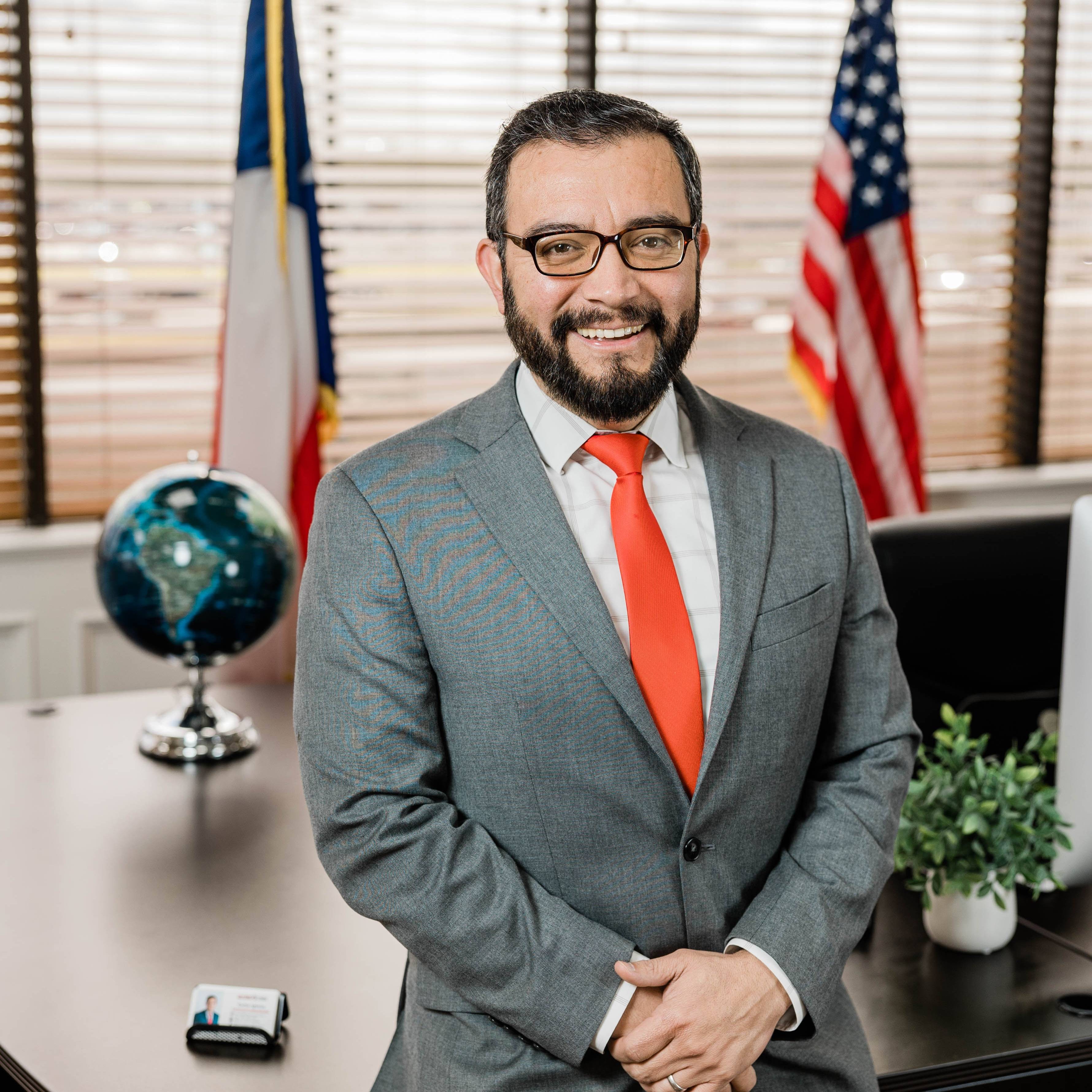 Agent profile picture.