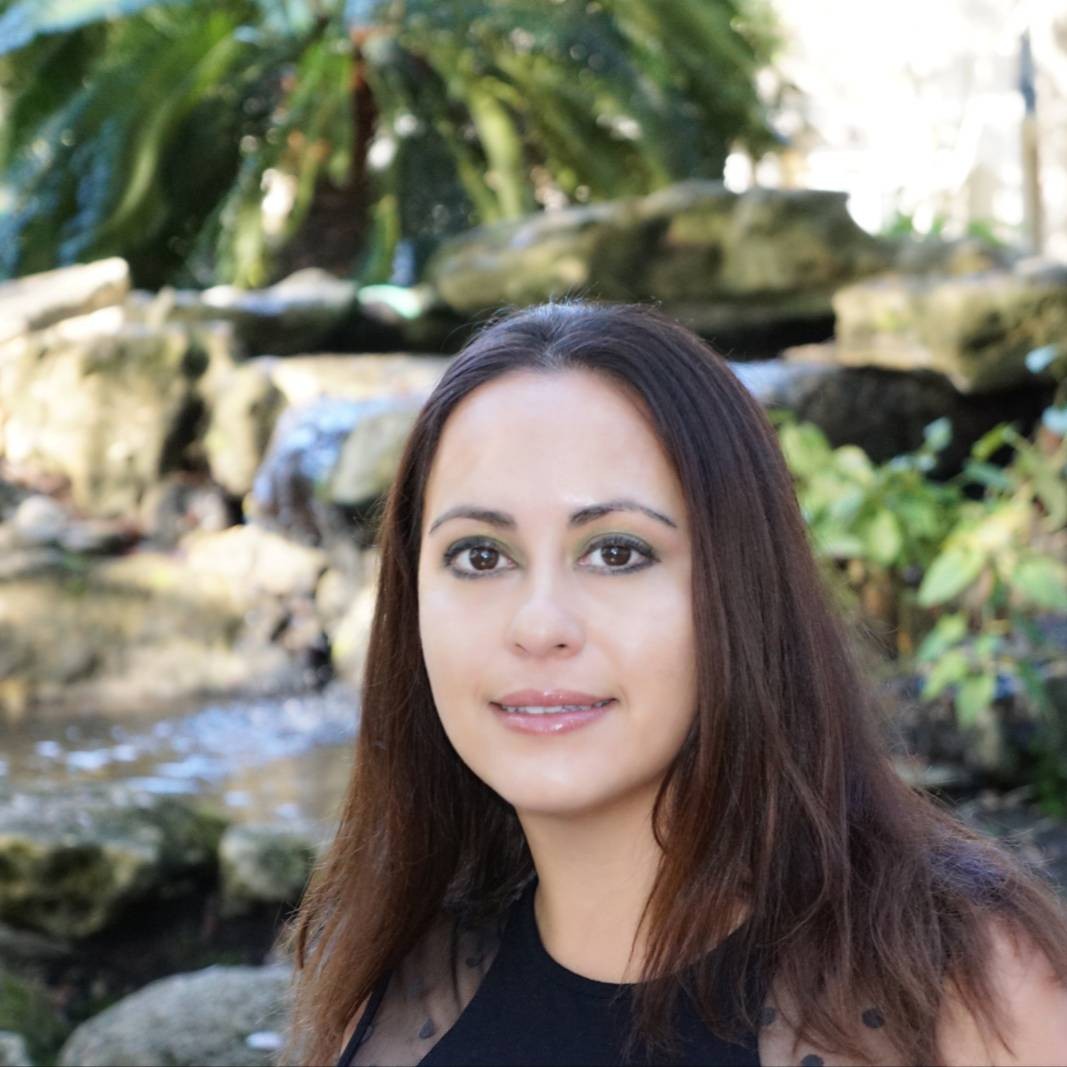 Agent profile picture