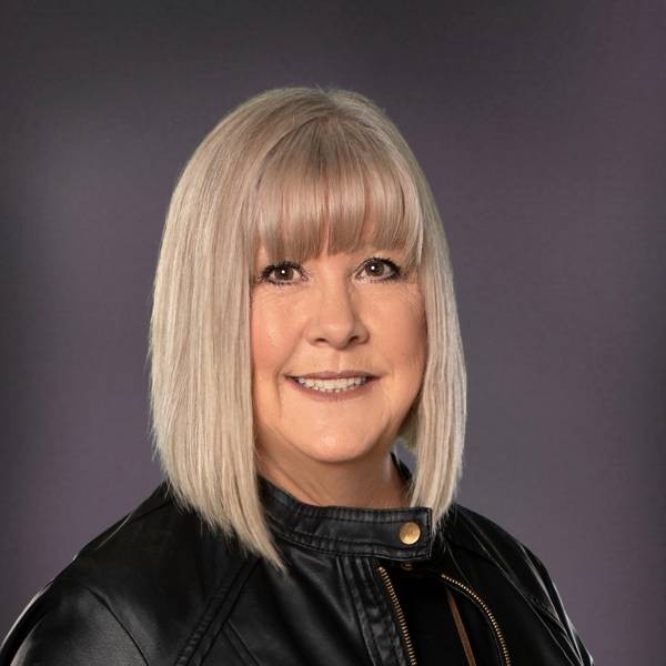 Agent profile picture.