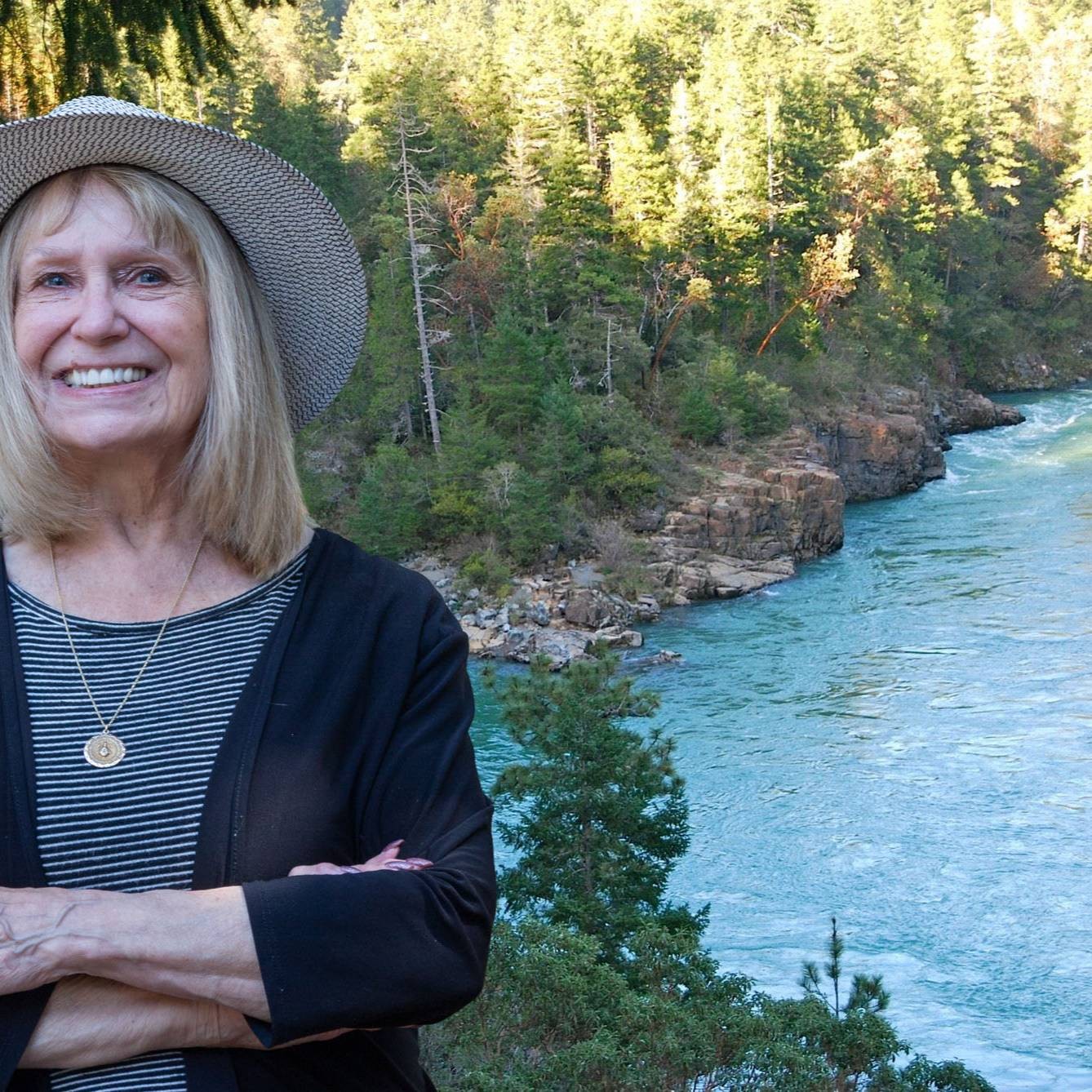 Agent profile picture